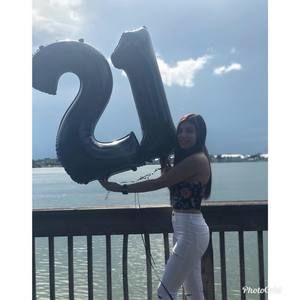 Meet your Posher, Rossy